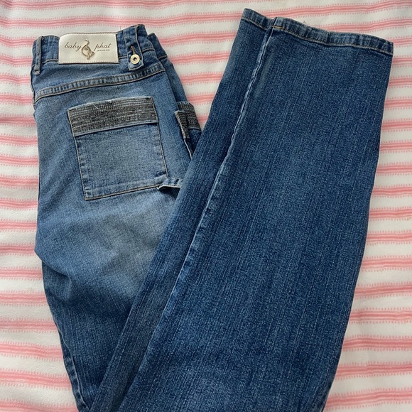 dark wash jeans - Picture 3 of 4